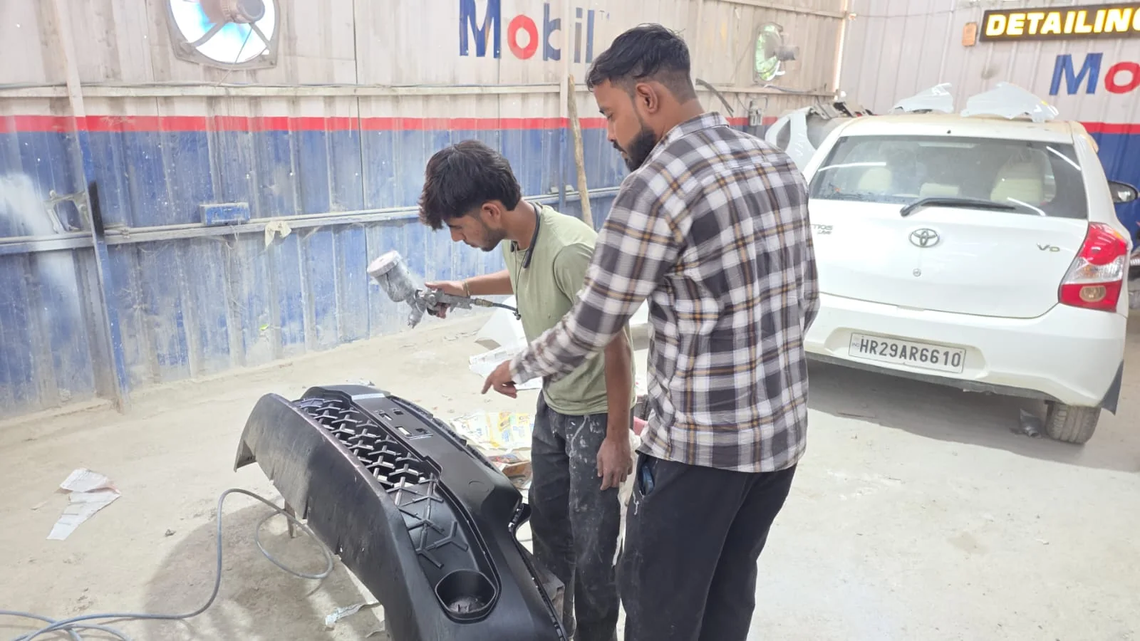 Car paint polishing